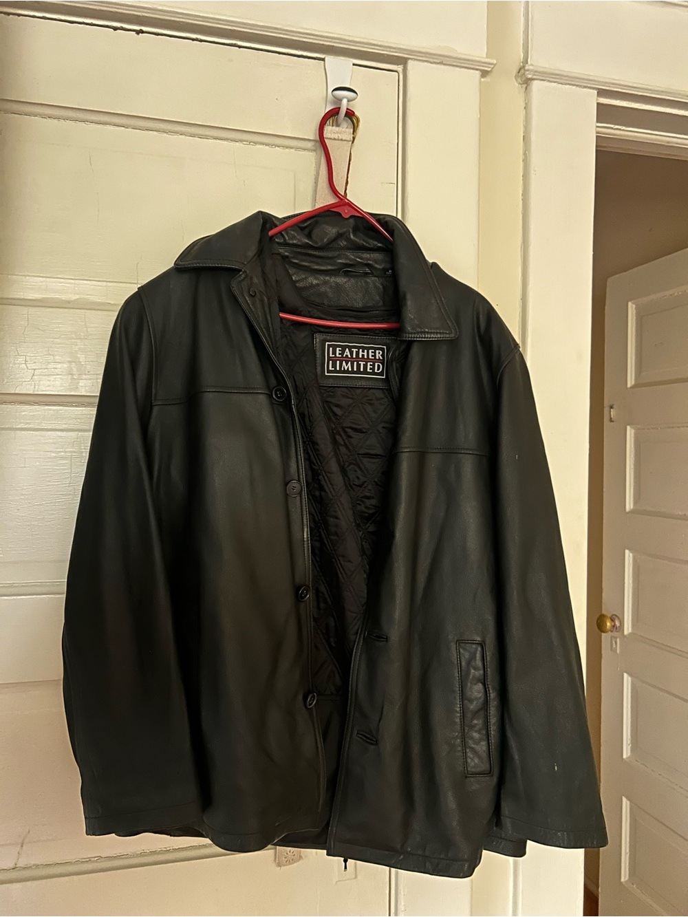 Men’s Black Leather Jacket